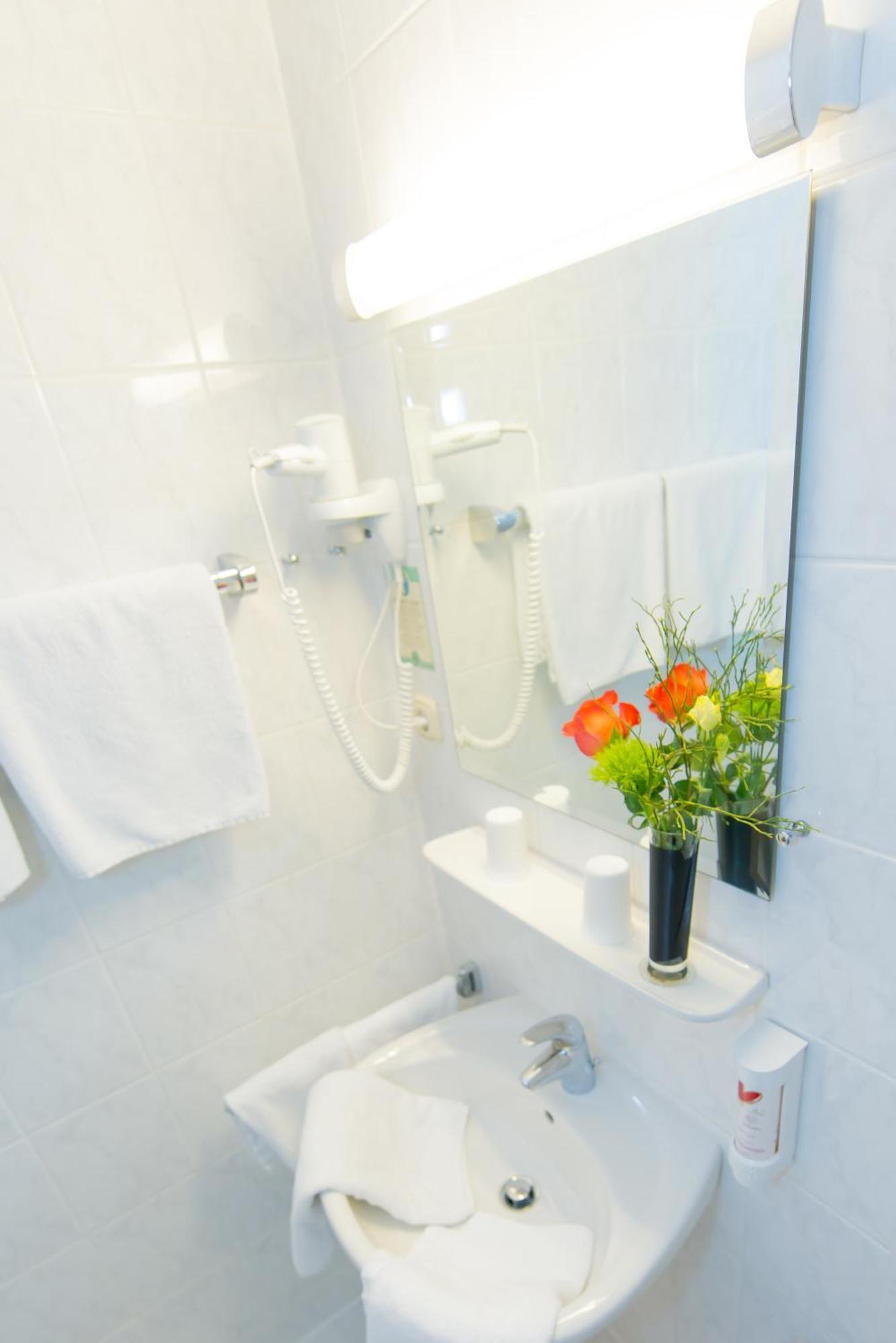 Harzer Hof Hotell Herzberg am Harz Rom bilde